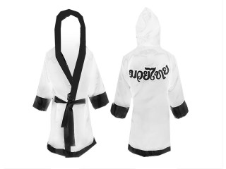 เสื้อคลุมมวยไทย KANONG Boxing Robe ปักชื่อได้ : KNFIR-001 สีขาว
